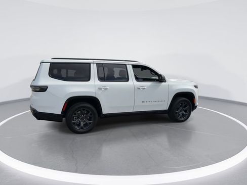 New 2026 Jeep Grand Wagoneer Limited image 8