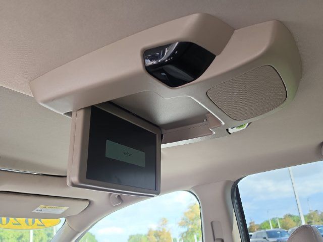Used 2020 Honda Pilot Touring image 35