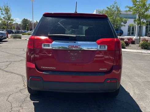 Used 2015 GMC Terrain SLE AWD/4WD image 6