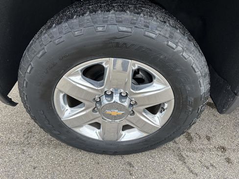 Used 2022 Chevrolet Silverado 2500 LTZ w/ Gooseneck/5TH Wheel Package AWD/4WD image 11