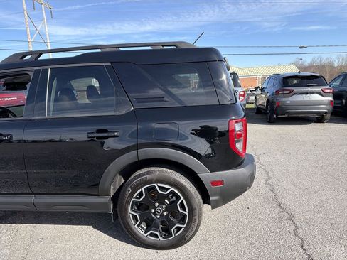 Used 2025 Ford Bronco Sport Outer Banks w/ Outer Banks Tech Package+ AWD/4WD image 9