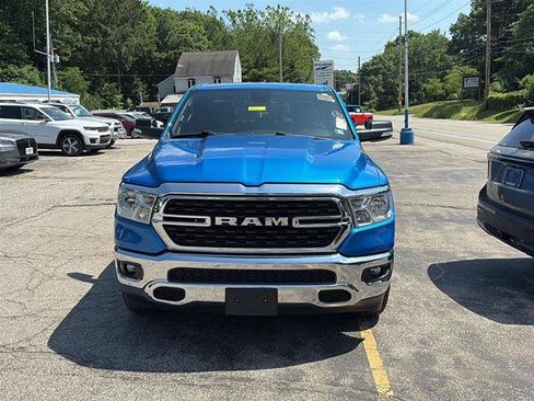 Used 2022 RAM 1500 Big Horn AWD/4WD image 2