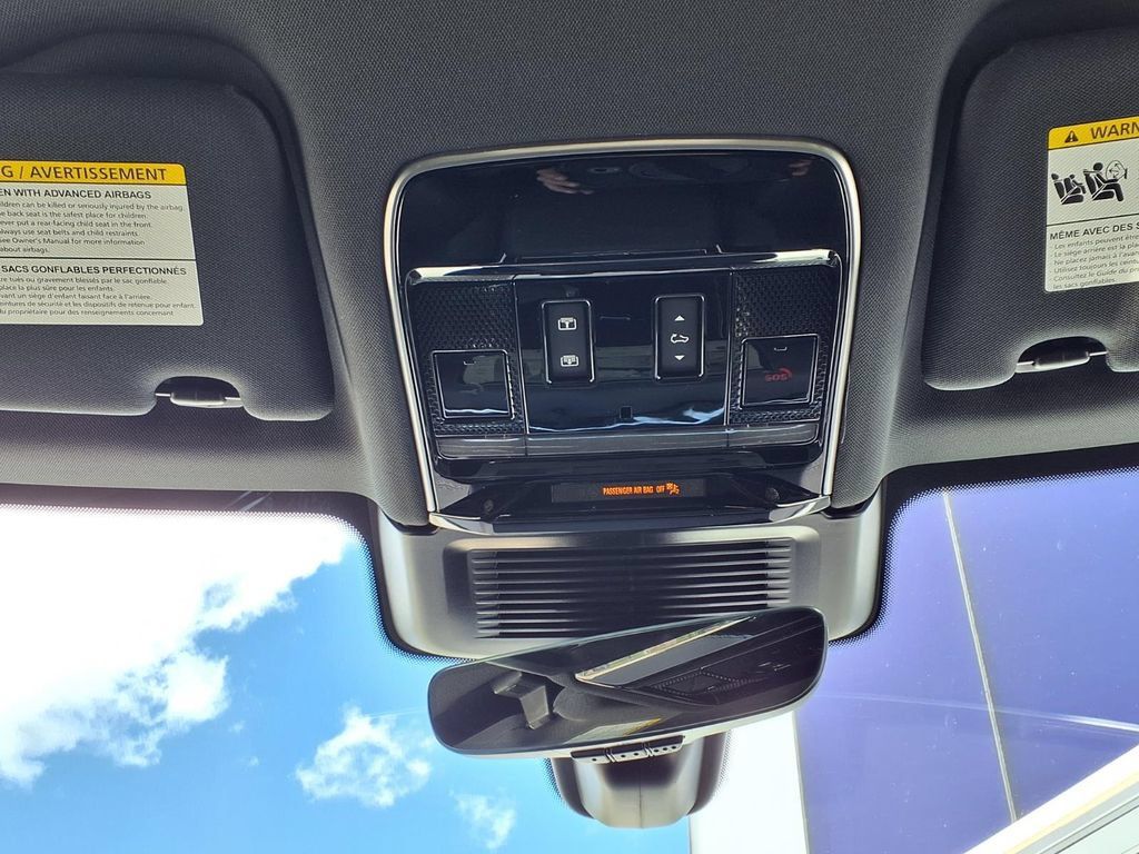 New 2026 Land Rover Range Rover Sport SE AWD/4WD image 23