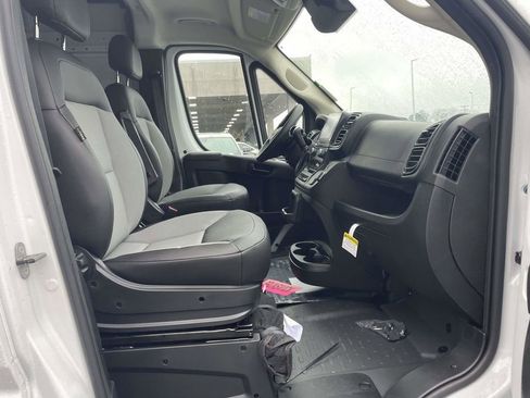 New 2026 RAM ProMaster 2500 w/ Convenience Group FWD image 15