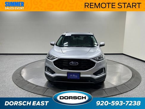 Certified 2019 Ford Edge SEL w/ Cold Weather Package AWD/4WD image 3