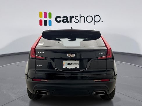 Used 2023 Cadillac XT4 Luxury w/ Cold Weather Package AWD/4WD image 4