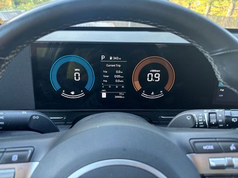 Used 2025 Hyundai Kona SEL image 38