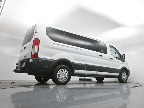 Used 2016 Ford Transit 350 XLT image 43