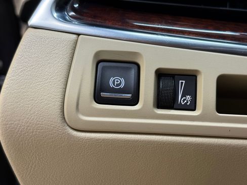 Used 2018 Cadillac XT5 Premium Luxury image 30