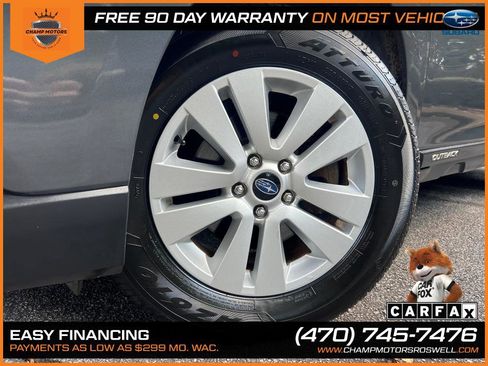 Used 2018 Subaru Outback 2.5i Premium image 3