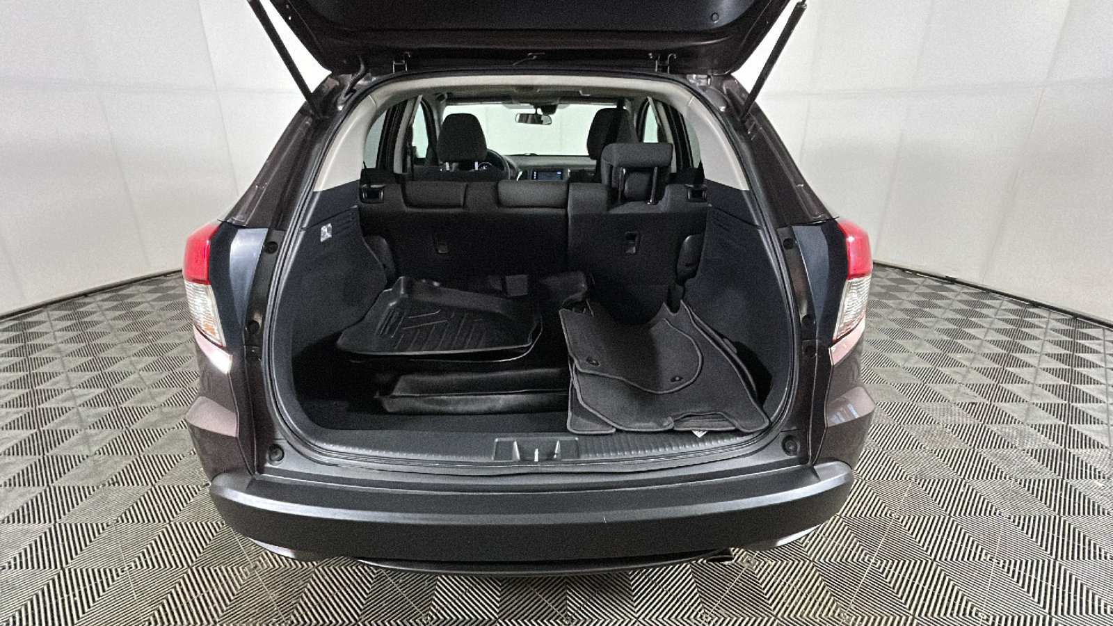 Used 2022 Honda HR-V EX image 32