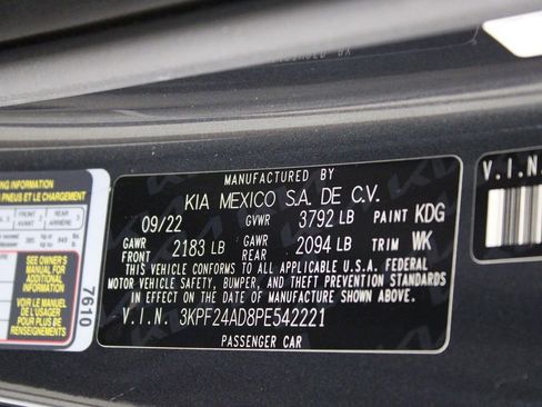 Used 2023 Kia Forte LXS w/ LXS Technology Package image 19