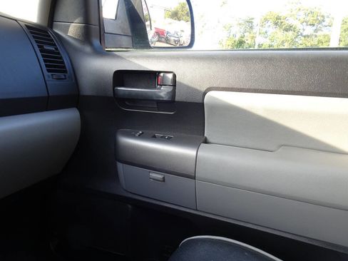 Used 2012 Toyota Sequoia SR5 image 29