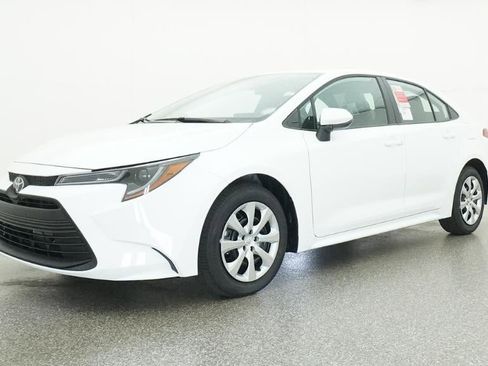 New 2026 Toyota Corolla LE FWD image 17
