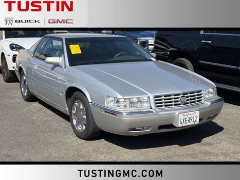 Used 2002 Cadillac Eldorado ESC w/ Preffered Equipment Group FWD image 1