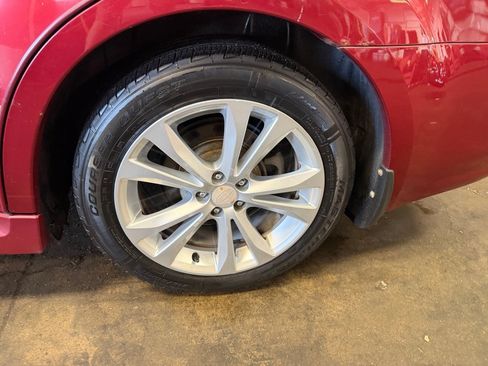 Used 2014 Subaru Legacy 2.5i Premium AWD/4WD image 26