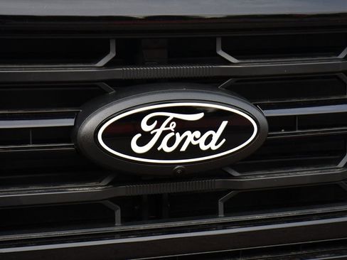 New 2025 Ford F150 XLT w/ Equipment Group 302A MID image 35