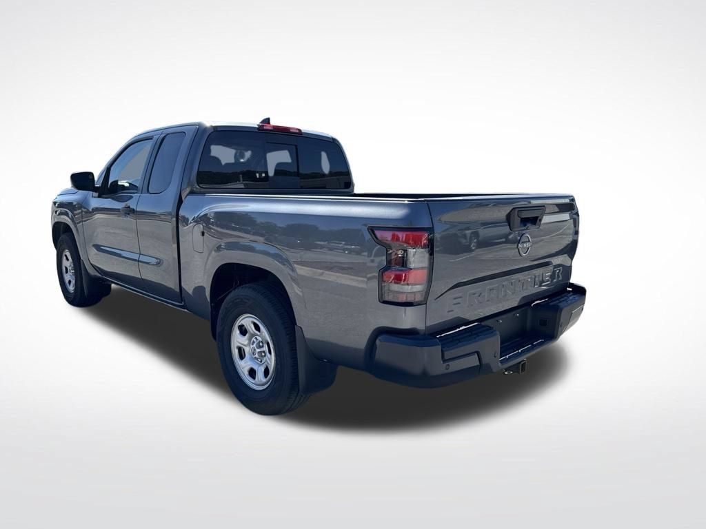 Used 2026 Nissan Frontier S RWD image 4