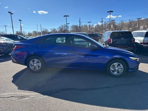 Certified 2026 Hyundai Elantra SE image 9