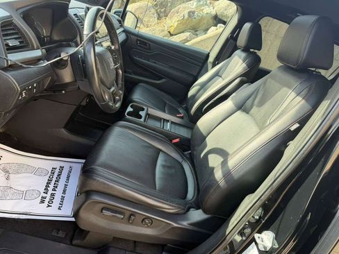Used 2024 Honda Odyssey Sport image 15