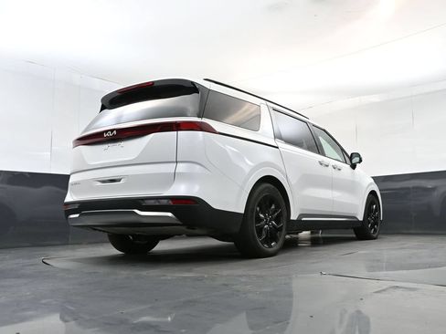 Used 2024 Kia Carnival SX Prestige FWD image 23