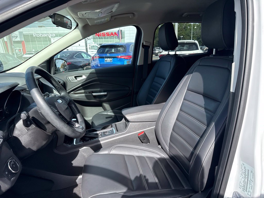 Used 2019 Ford Escape SEL AWD/4WD image 6