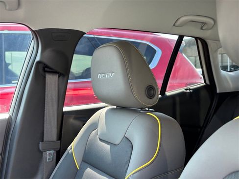 Used 2026 Chevrolet Trax ACTIV w/ Driver Confidence Package image 10