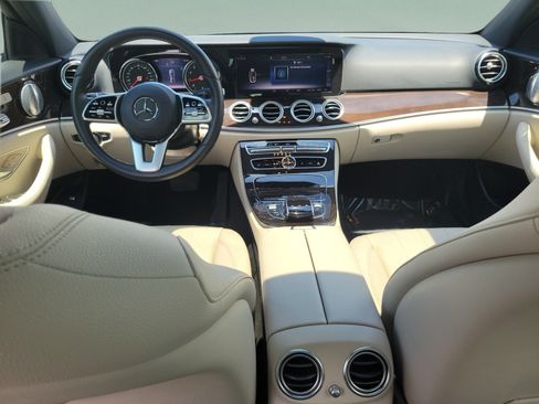 Used 2019 Mercedes-Benz E 300 image 8