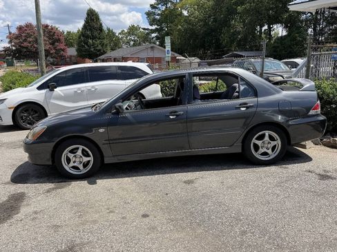 Used 2004 Mitsubishi Lancer OZ Rally FWD image 8