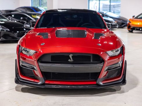 Used 2021 Ford Mustang Shelby GT500 w/ Carbon Fiber Track Pack RWD image 11