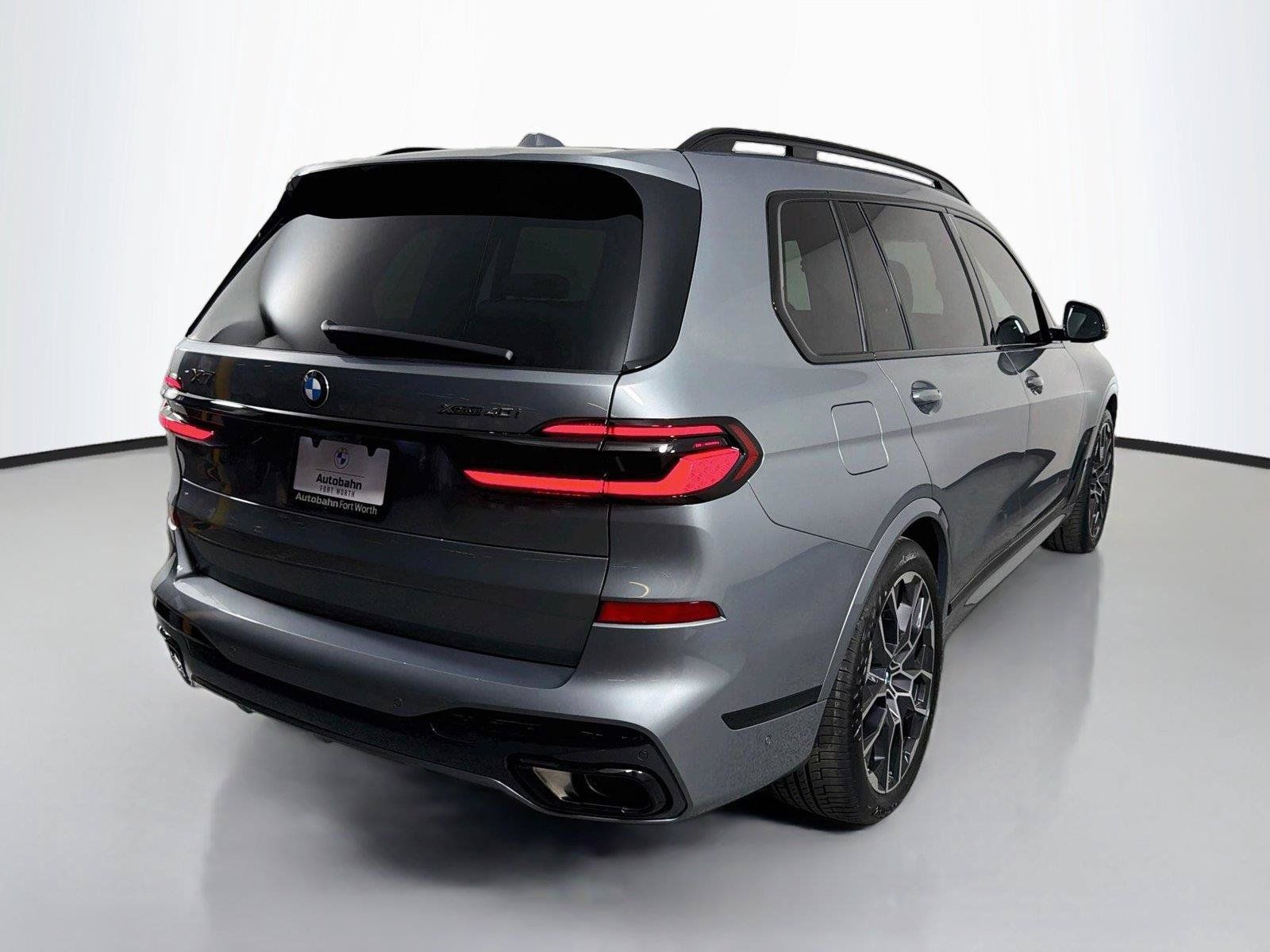 New 2027 BMW X7 xDrive40i w/ Executive Package AWD/4WD image 5