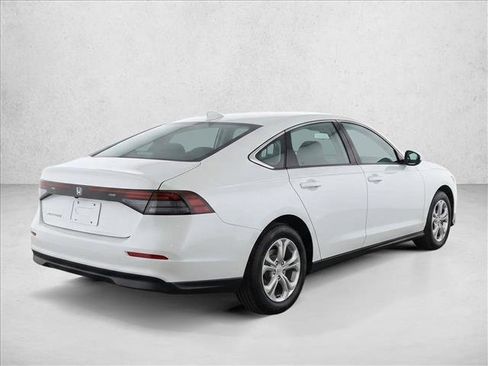 Certified 2024 Honda Accord LX image 7
