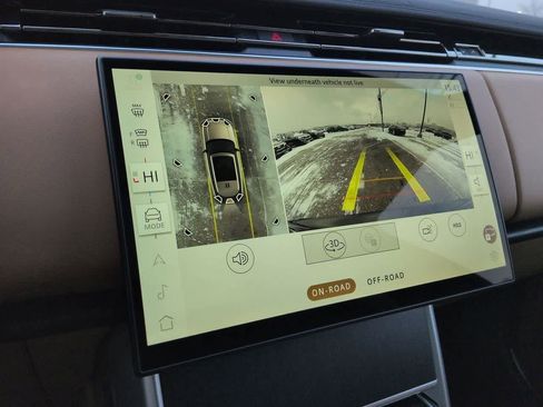 New 2026 Land Rover Range Rover SE image 30