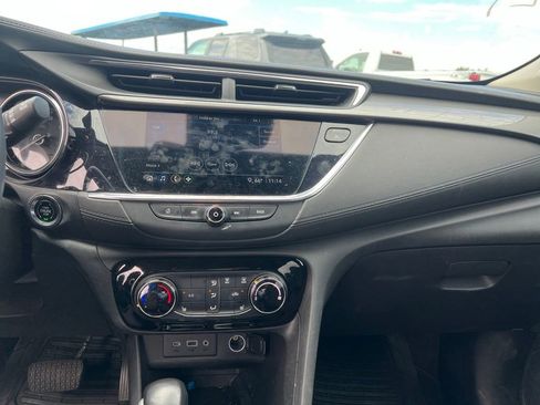 Used 2022 Buick Encore GX Preferred w/ Cold Weather Comfort Package FWD image 13