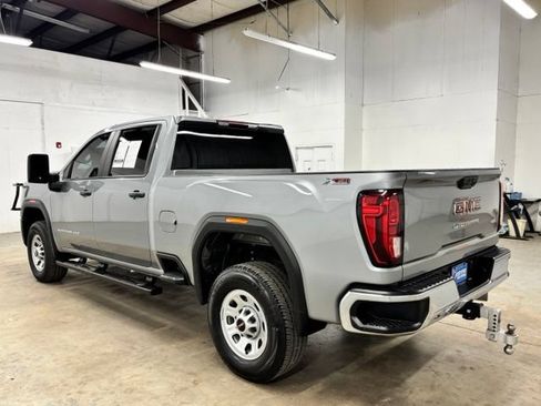 Used 2025 GMC Sierra 2500 Pro AWD/4WD image 5