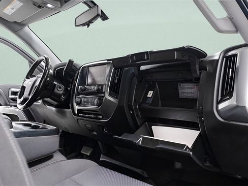 Used 2018 Chevrolet Silverado 1500 LT image 37