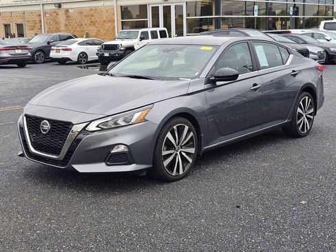 Used 2020 Nissan Altima 2.5 SR AWD/4WD image 16