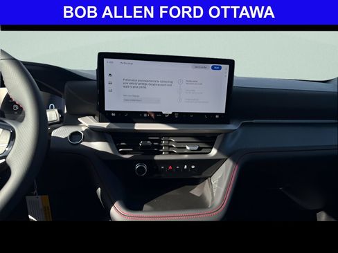 New 2026 Ford Explorer ST-Line w/ ST-Line Street Pack AWD/4WD image 16