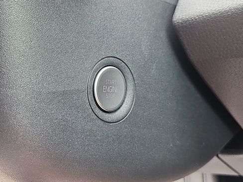 New 2026 Volkswagen ID.4 Pro S AWD/4WD image 15