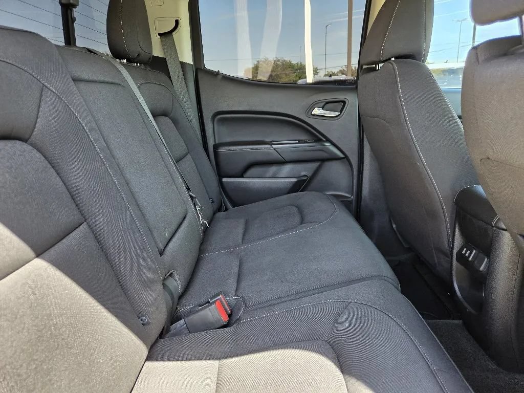 Used 2018 GMC Canyon SLE w/ SLE Convenience Package RWD image 20
