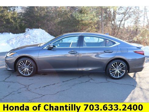 Used 2023 Lexus ES 350 Premium w/ Premium Package image 4