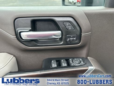 Used 2020 GMC Sierra 3500 SLT w/ SLT Convenience Package image 13