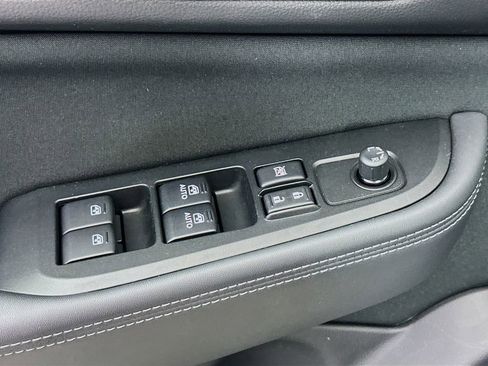 Used 2019 Subaru Legacy 2.5i Premium AWD/4WD image 18