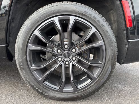 Used 2022 Jeep Grand Wagoneer Series II image 15