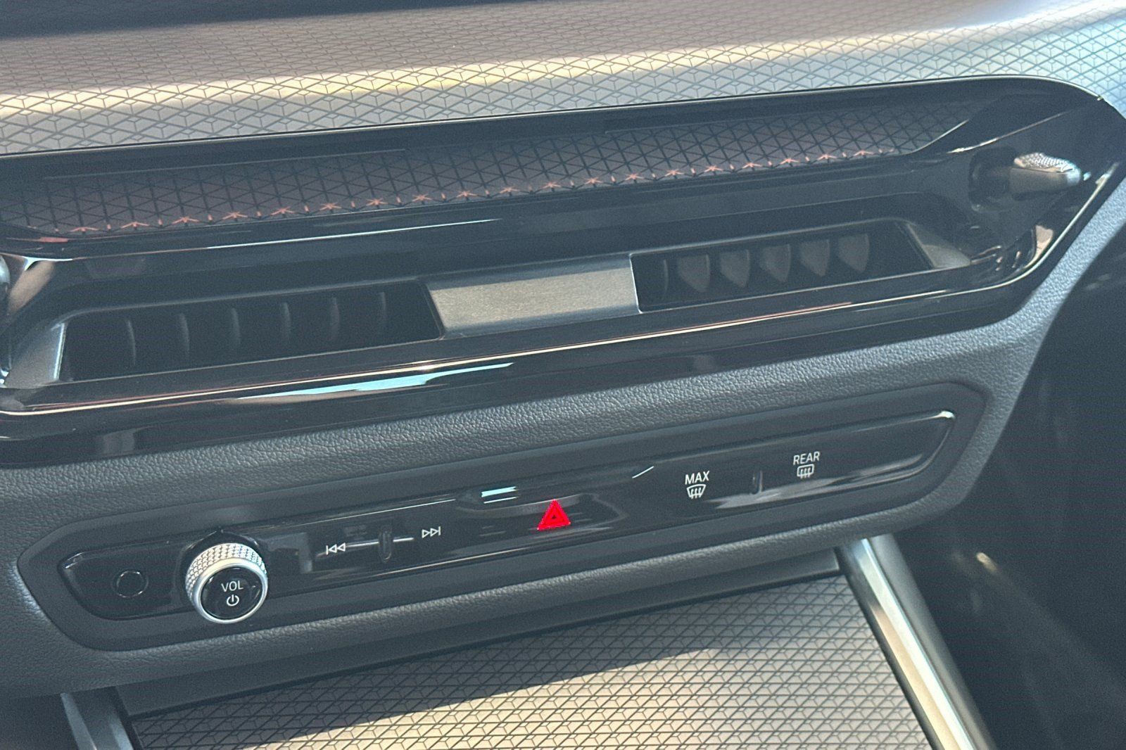 Certified 2025 BMW M340i w/ Premium Package RWD image 27