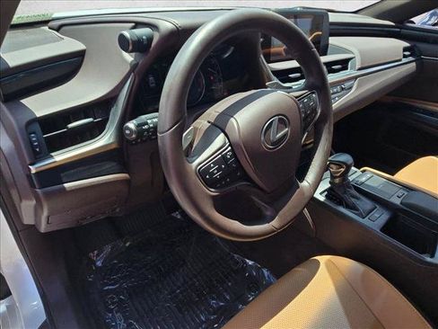 Used 2020 Lexus ES 350 w/ Accessory Package 2 FWD image 10