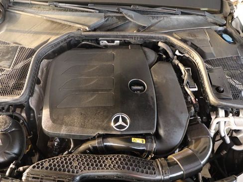 Used 2019 Mercedes-Benz C 300 4MATIC Sedan image 59