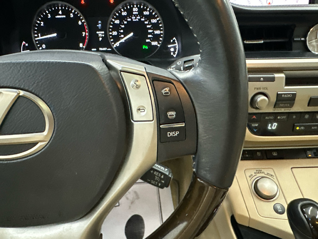 Used 2014 Lexus ES 350 w/ Luxury Package FWD image 26
