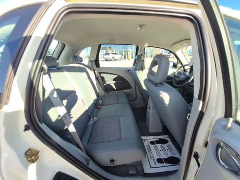 Used 2007 Chrysler PT Cruiser image 13