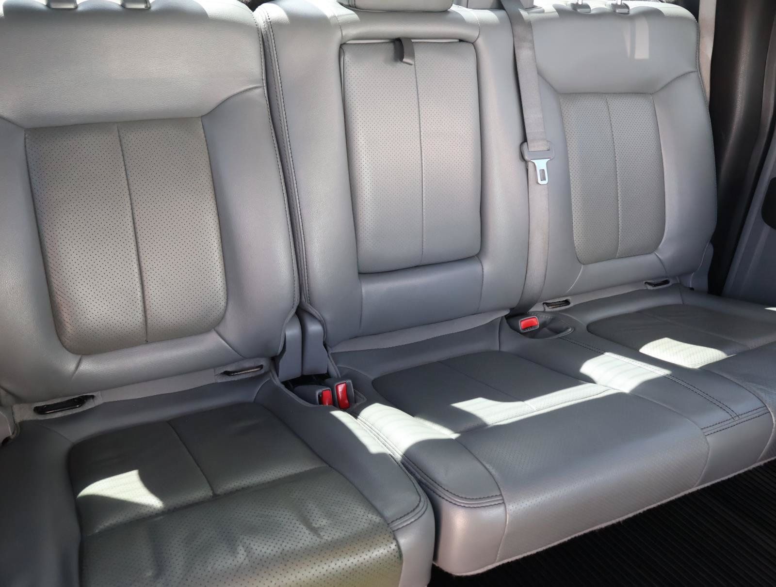 Used 2013 Ford F150 Lariat w/ Luxury Equipment Group RWD image 20